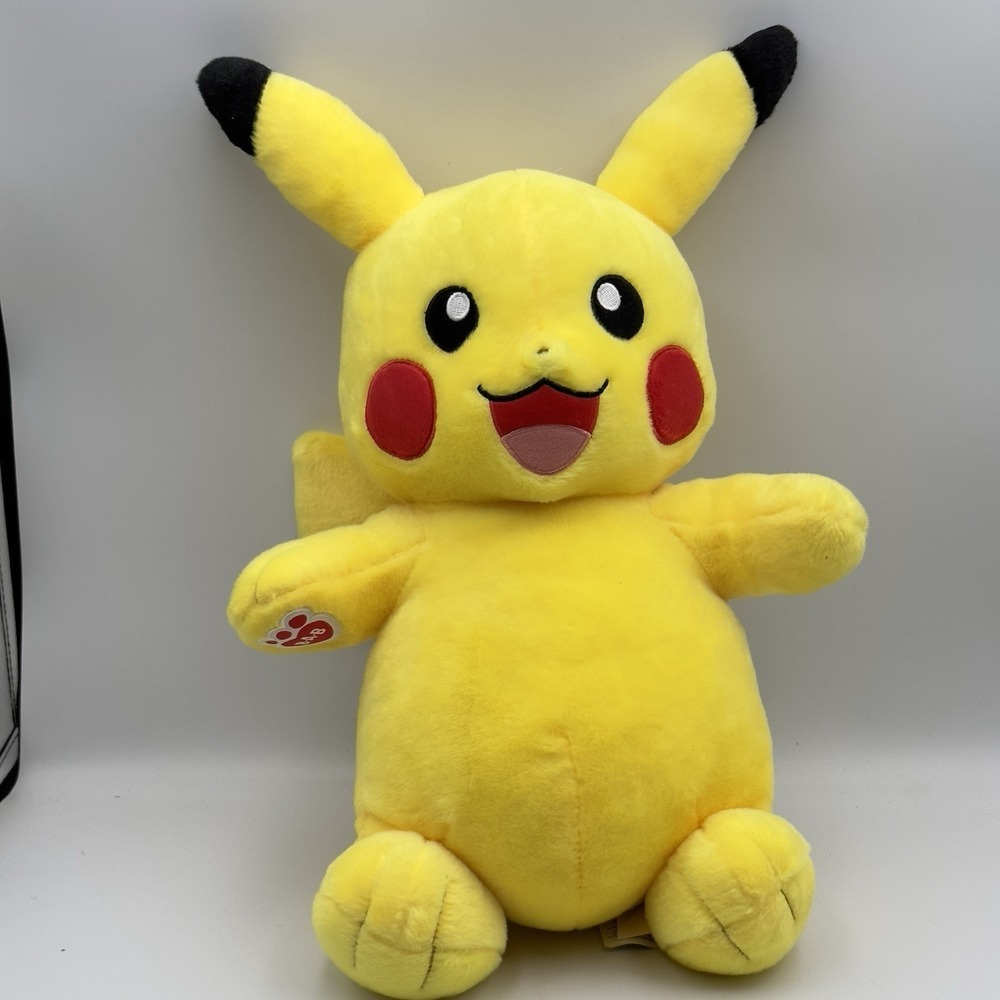 Pokemon Pikachu Build-A-Bear Workshop Plush Stuffed‎ Toy Nintendo 2017